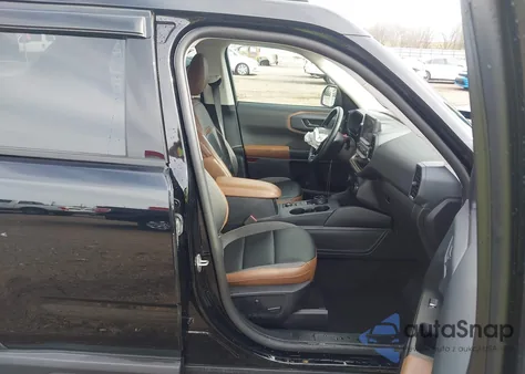 2024 Ford Bronco Sport Outer Banks z USA, uszkodzony, nr VIN 3FMCR9C63RRF04896